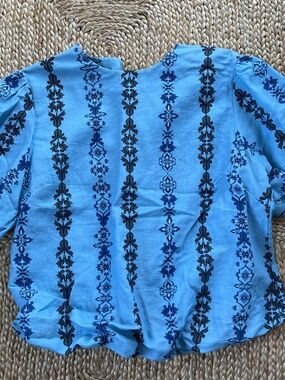 Studio Verandah Charcoal and Cornflower top